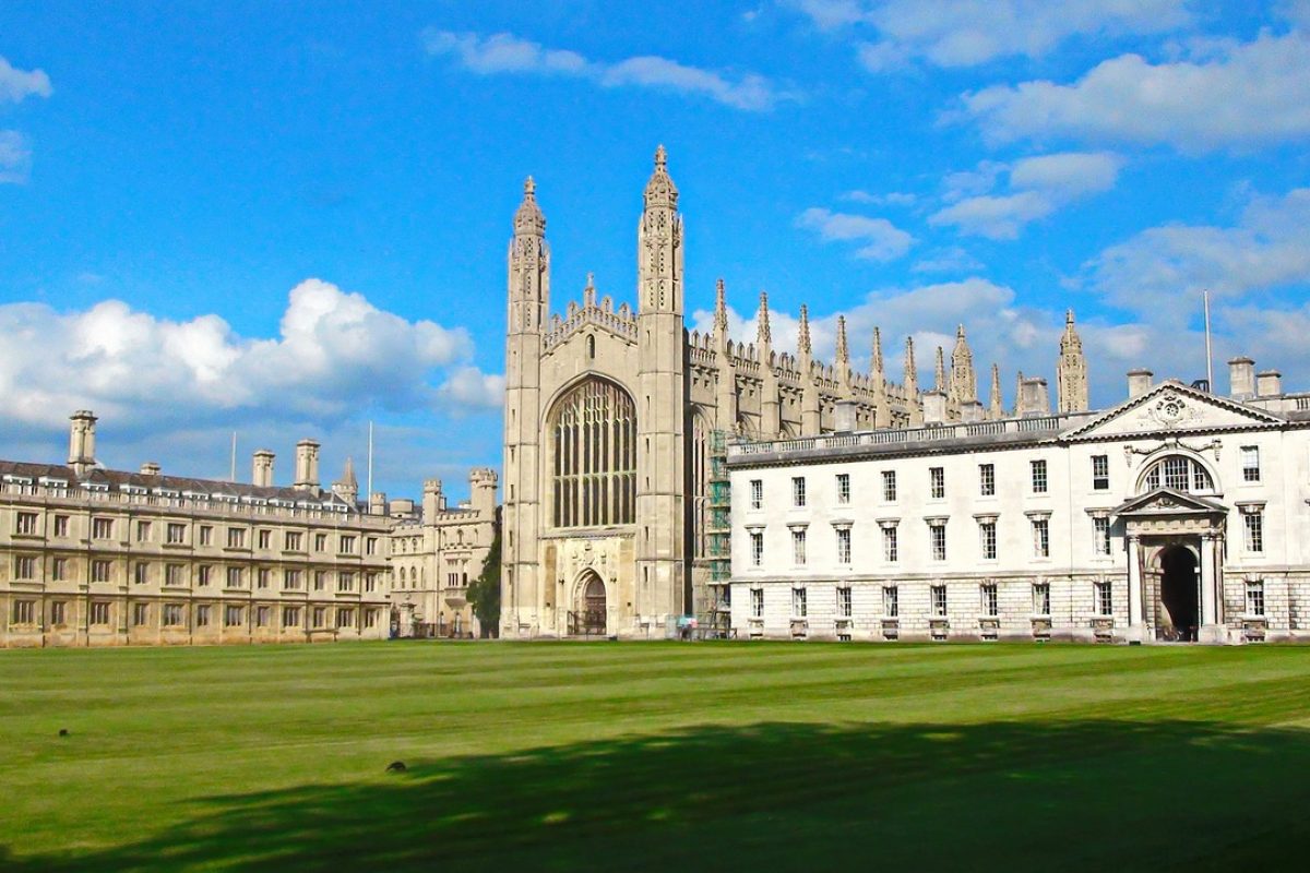 kings-college-cambridge-uk-3889124